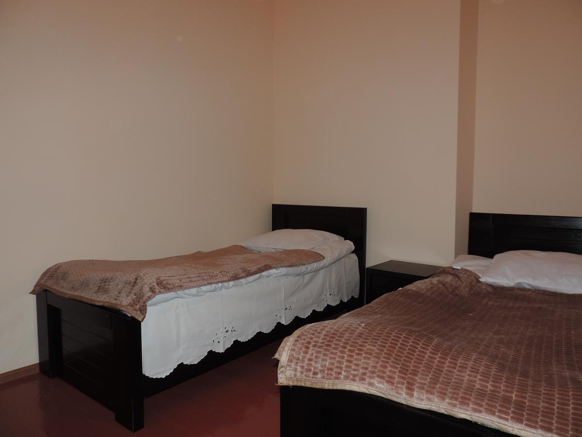 Erasti Guesthouse Ushguli Exteriör bild
